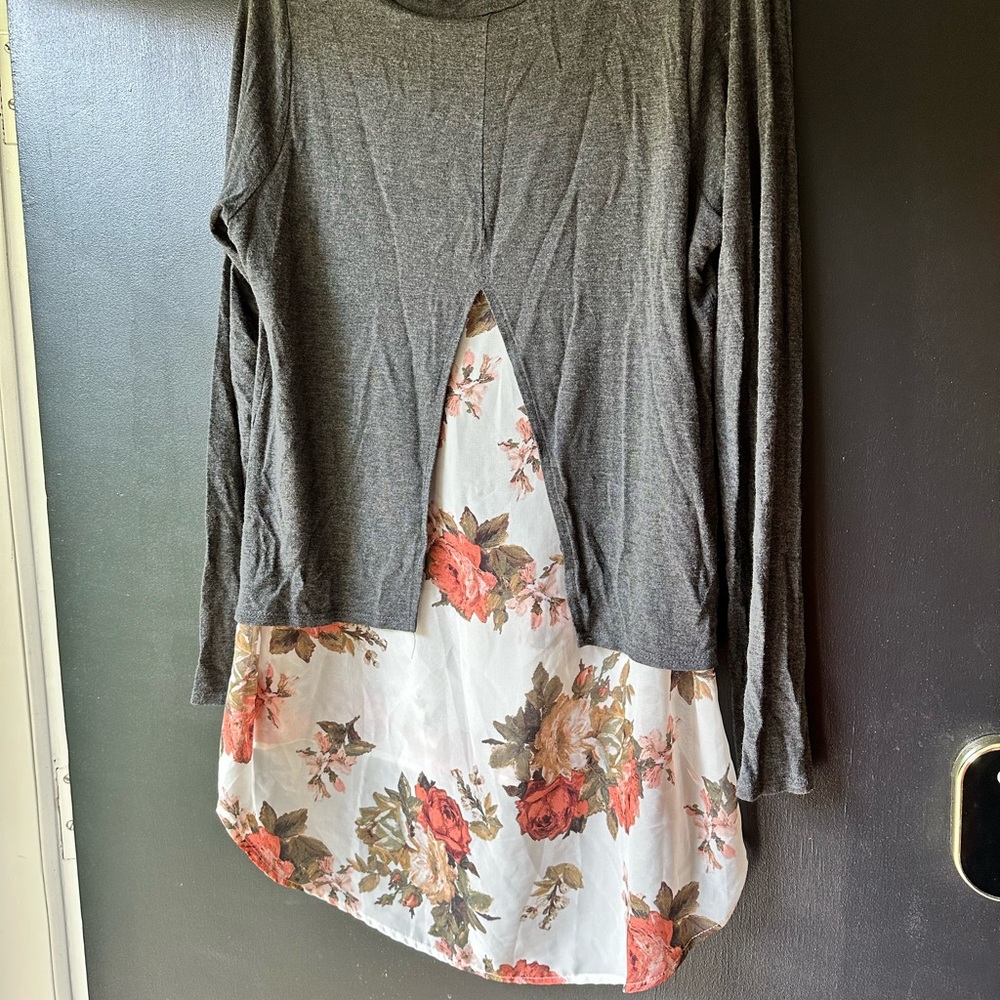 Fishtail top